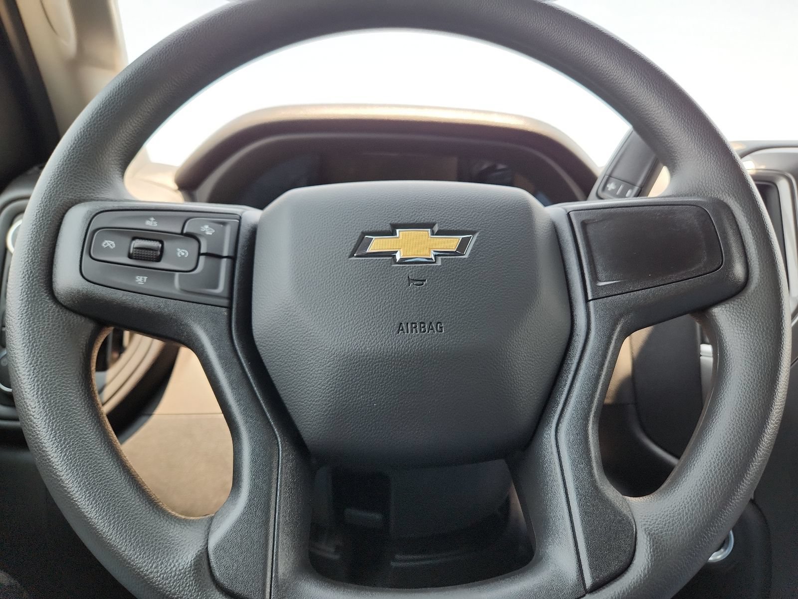 New 2026 Chevrolet Silverado 1500 Custom w/ LPO, Dark Essentials Package AWD/4WD image 19