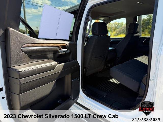 Used 2023 Chevrolet Silverado 1500 LT image 24