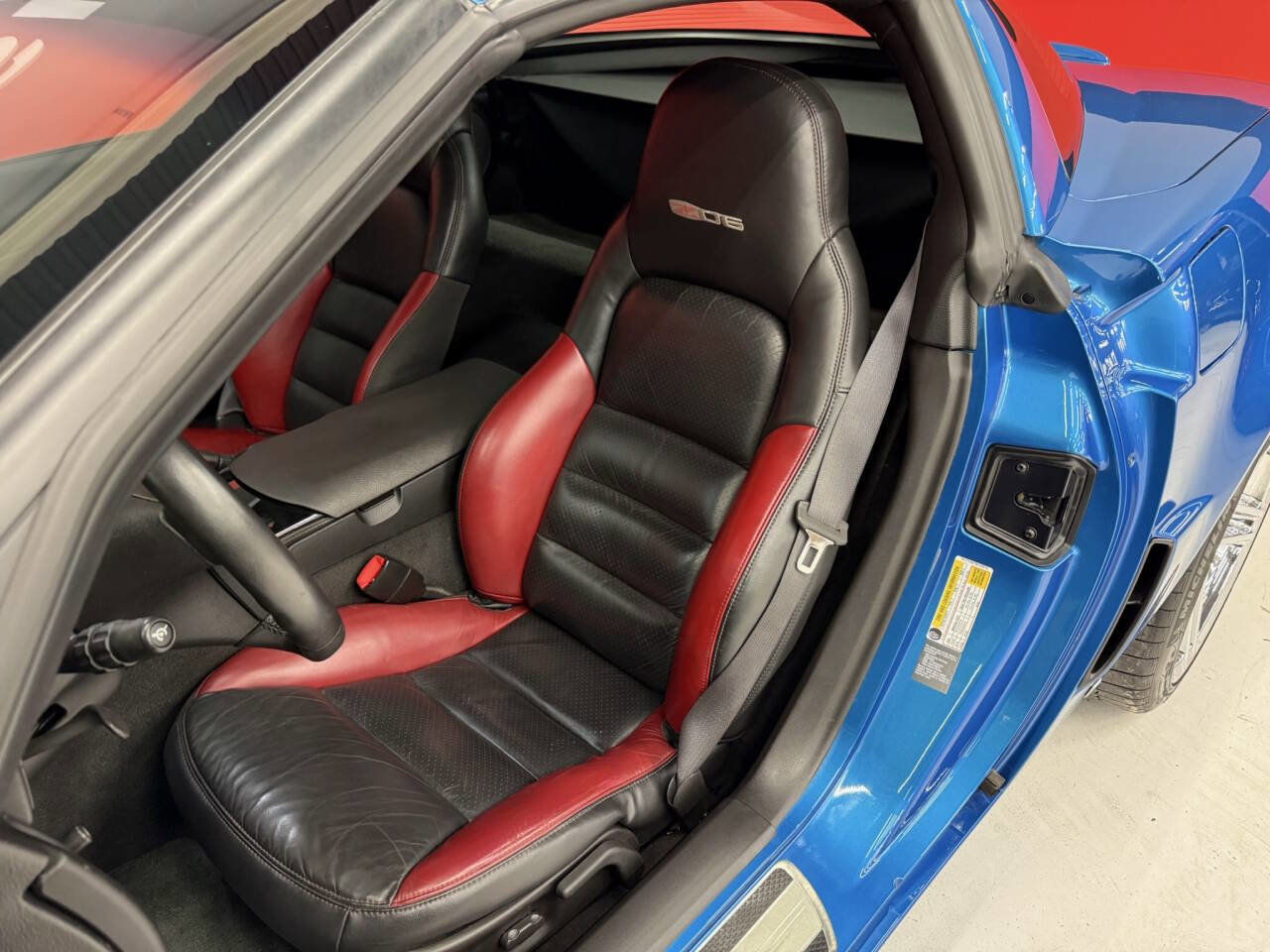 Used 2008 Chevrolet Corvette Z06 w/ Preferred Equipment Group RWD image 25