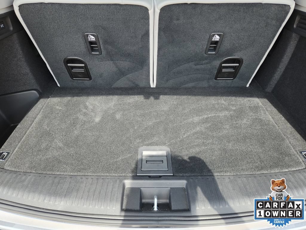 Certified 2026 Acura MDX w/ Technology Package FWD image 35