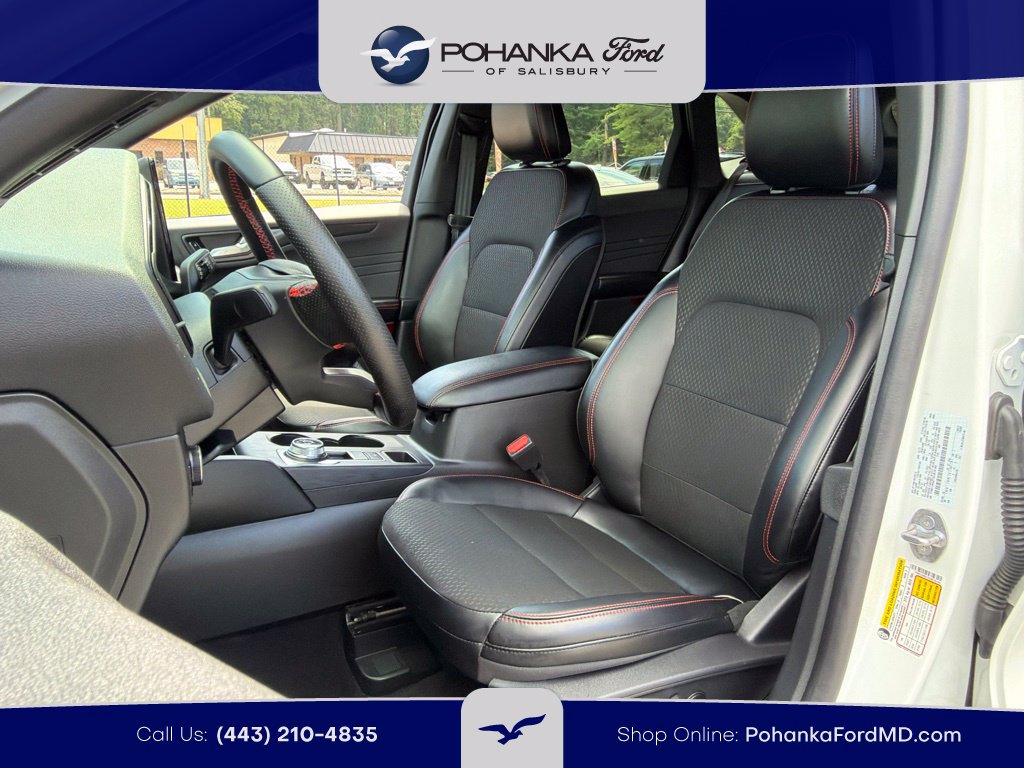Certified 2025 Ford Escape ST-Line Select w/ Tech Pack #1 AWD/4WD image 18