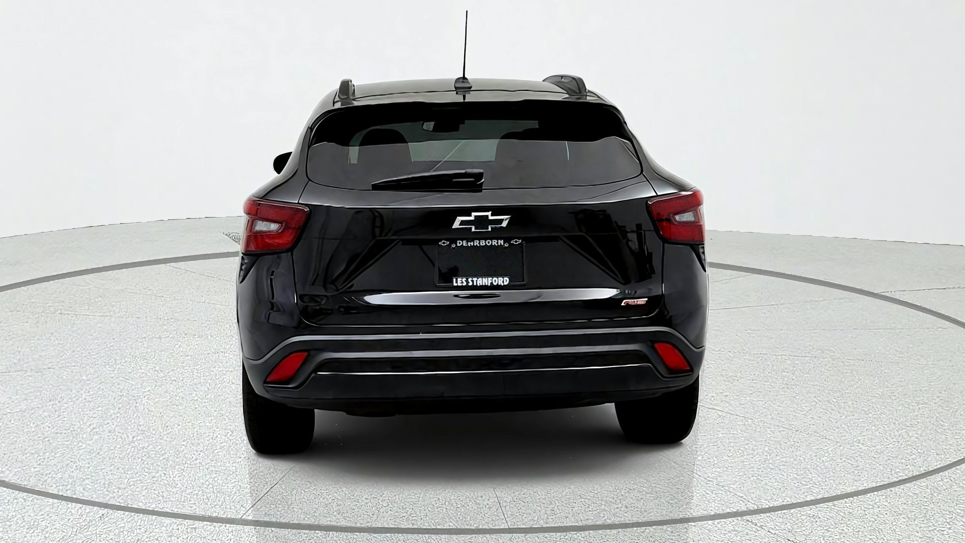 Used 2025 Chevrolet Trax RS w/ Sunroof Package FWD image 4
