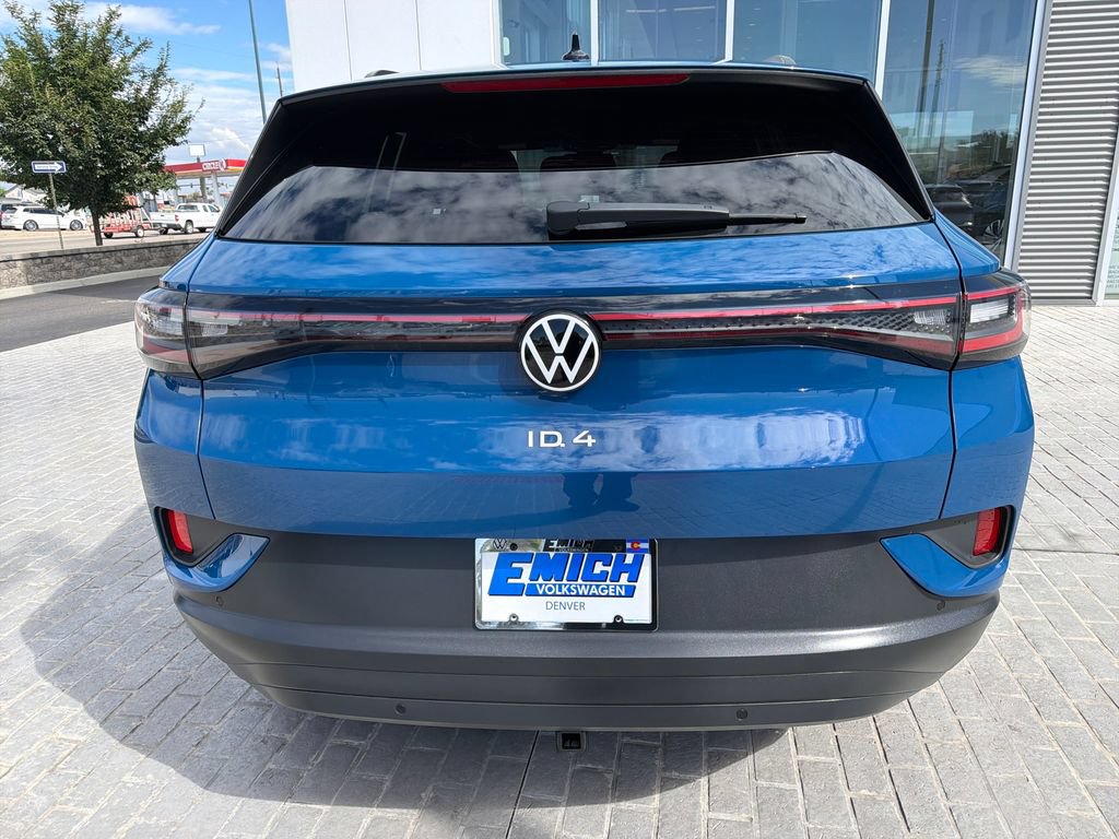 Certified 2025 Volkswagen ID.4 Pro AWD/4WD image 6