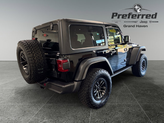 Used 2025 Jeep Wrangler Sport AWD/4WD image 19