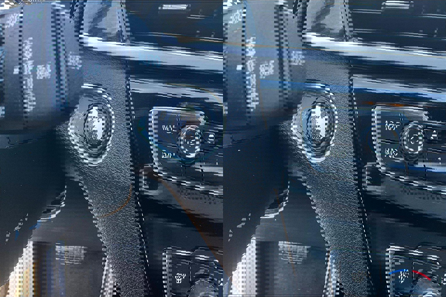 Used 2017 BMW X1 xDrive28i image 23