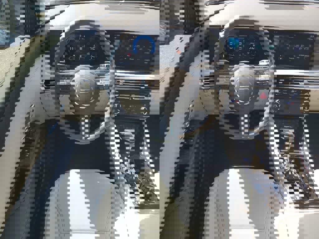 New 2026 Hyundai Tucson SEL image 15