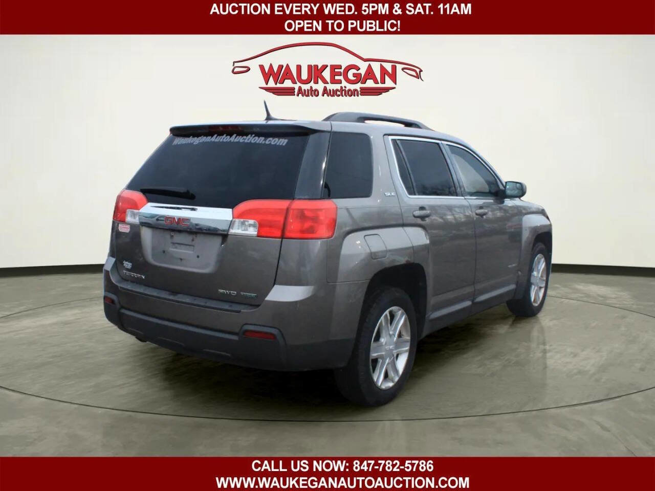 Used 2012 GMC Terrain SLE AWD/4WD image 3