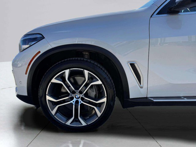 Used 2020 BMW X5 xDrive50i w/ Premium Package image 62