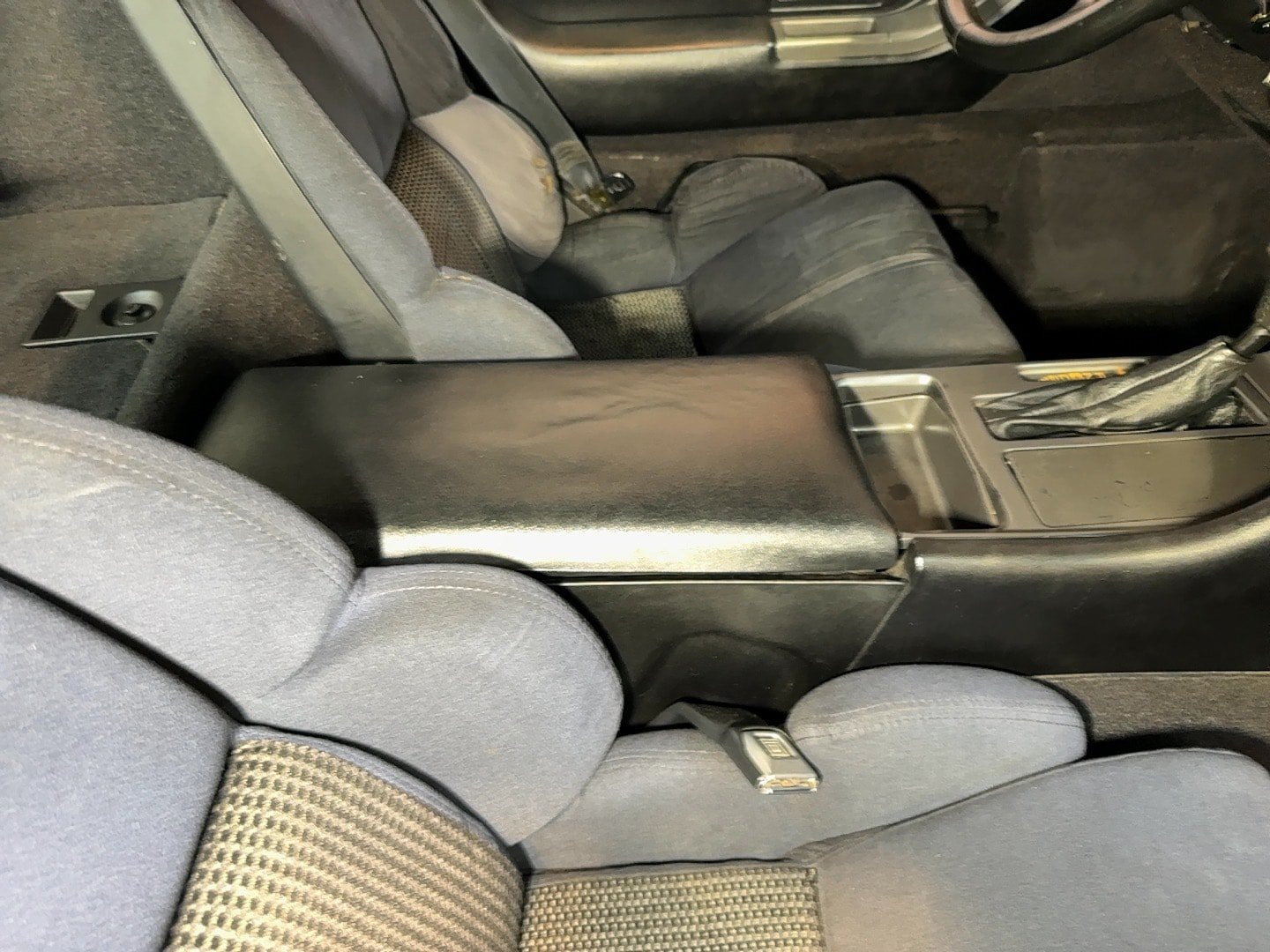Used 1990 Chevrolet Corvette Coupe RWD image 99