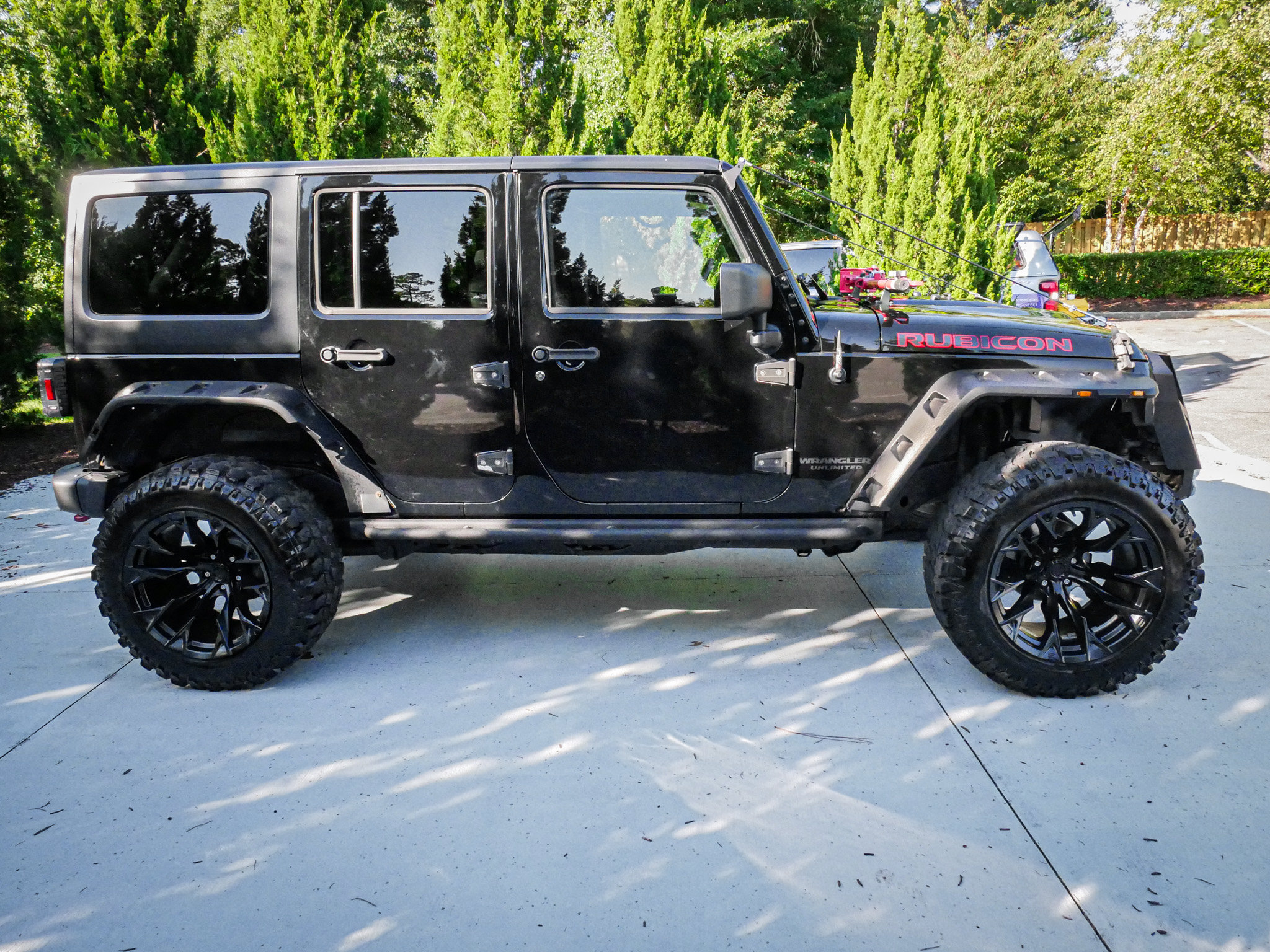 Used 2015 Jeep Wrangler Unlimited Rubicon AWD/4WD image 11