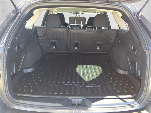 Used 2025 Subaru Outback image 6