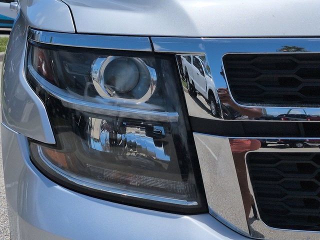 Used 2020 Chevrolet Suburban LT AWD/4WD image 9