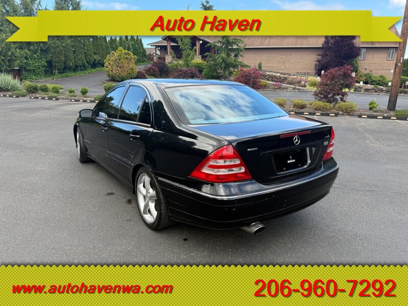 Used 2004 Mercedes-Benz C 230 Sedan image 6