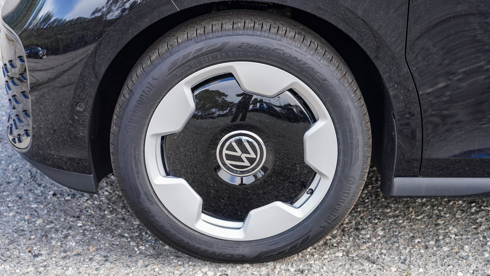 New 2025 Volkswagen ID. Buzz Pro S image 11