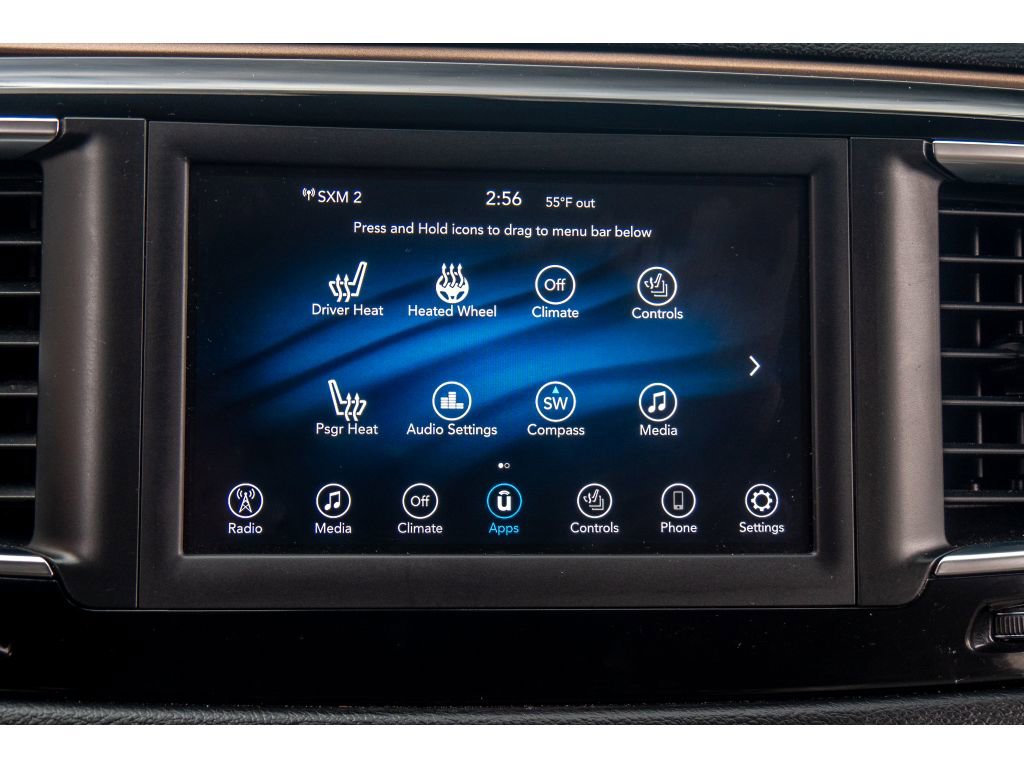 Used 2019 Chrysler Pacifica Touring-L image 25