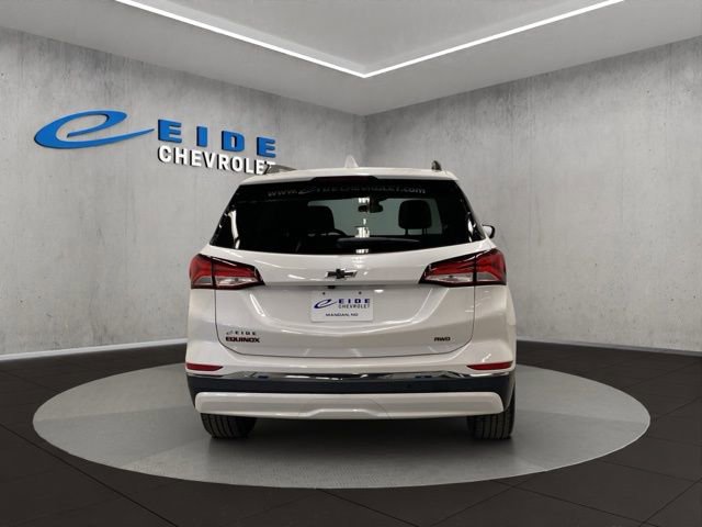 Used 2023 Chevrolet Equinox Premier image 3