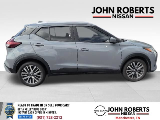Used 2023 Nissan Kicks SV FWD image 9