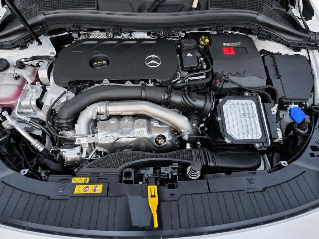 New 2026 Mercedes-Benz GLA 250 4MATIC image 11