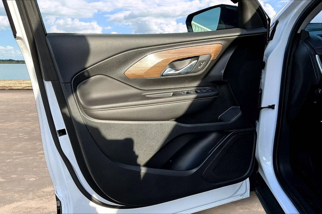 Used 2020 GMC Terrain SLE w/ Driver Convenience Package image 21