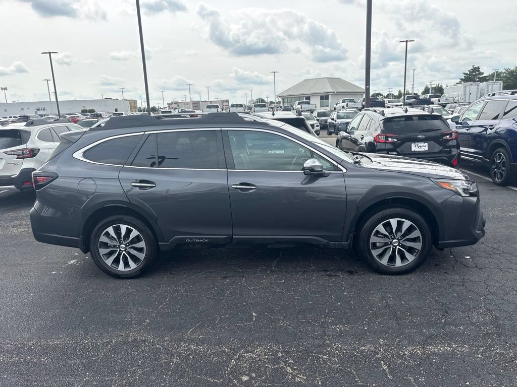 Used 2024 Subaru Outback Touring w/ Popular Package #2 AWD/4WD image 2