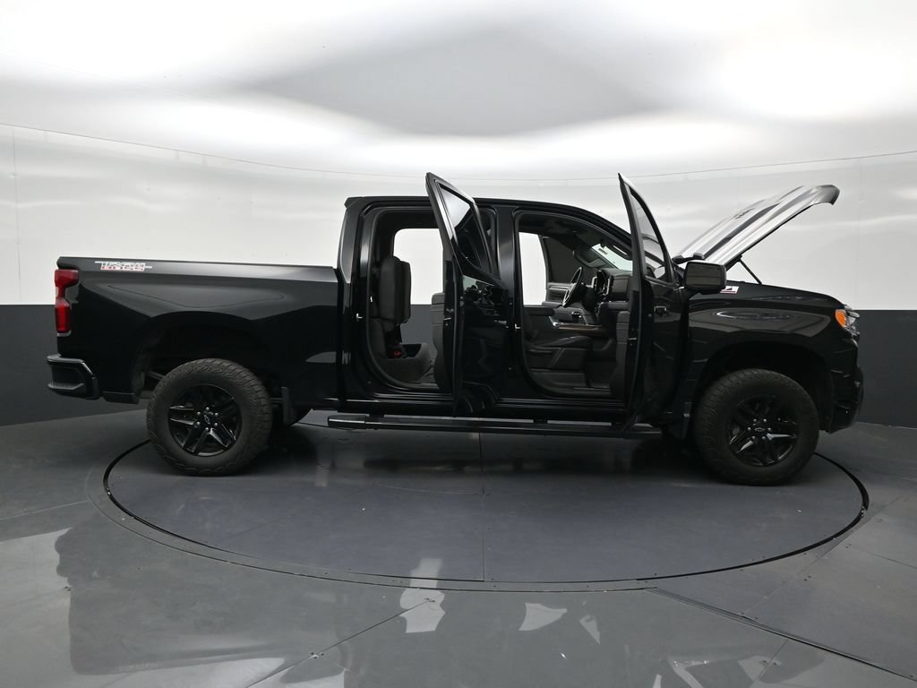 Used 2024 Chevrolet Silverado 1500 LT Trail Boss w/ Convenience Package II AWD/4WD image 26