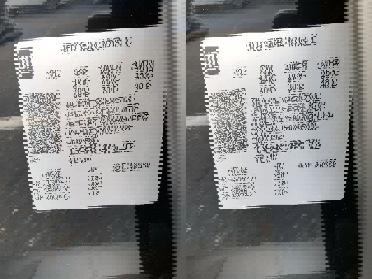 Used 2023 Cadillac Escalade Premium Luxury image 40