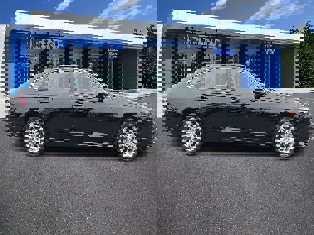 Certified 2024 Honda Accord LX image 25