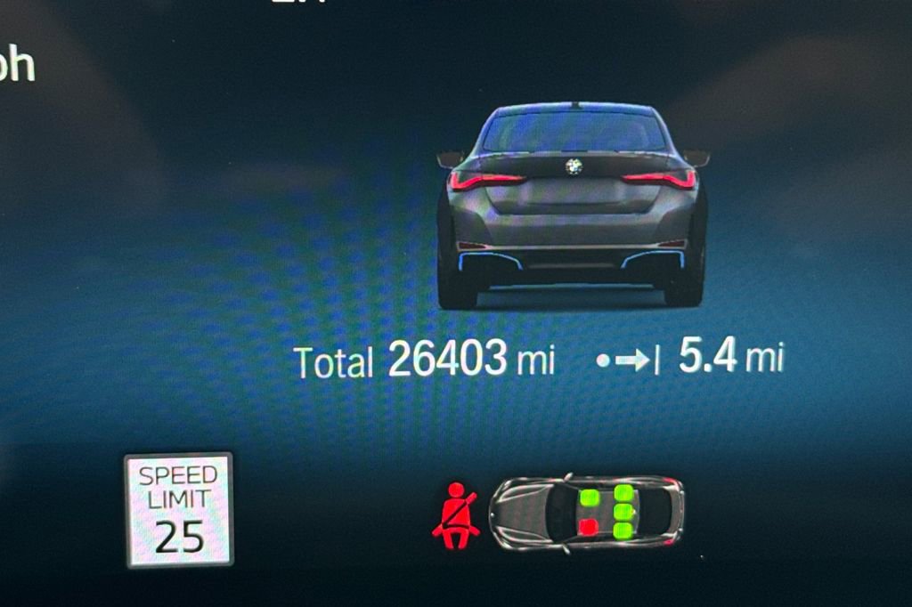 Used 2023 BMW i4 eDrive35 w/ Premium Package RWD image 30