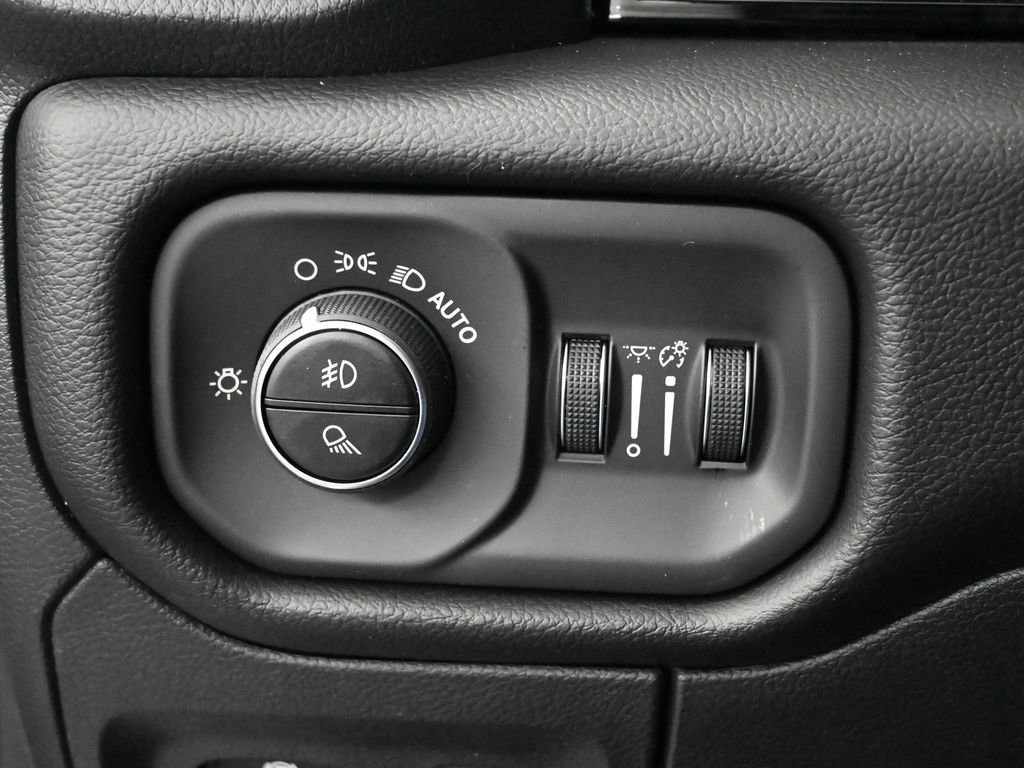 New 2026 RAM 1500 Laramie w/ Night Edition AWD/4WD image 27