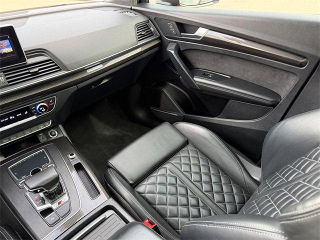 Used 2020 Audi SQ5 Premium Plus w/ Premium Plus Package image 18