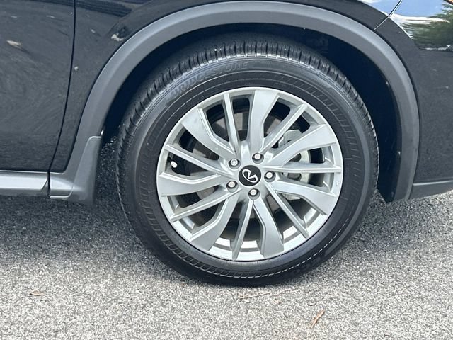 Certified 2025 INFINITI QX50 Pure AWD/4WD image 9