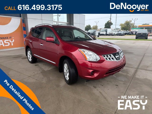 Used 2011 Nissan Rogue SV AWD/4WD image 7