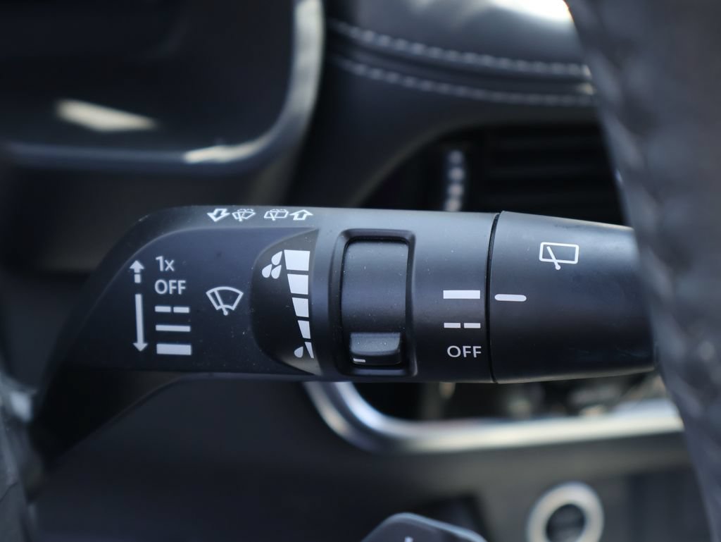 Used 2021 Nissan Rogue Platinum AWD/4WD image 34