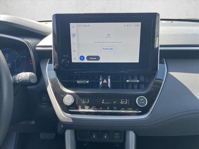 Certified 2025 Toyota Corolla Cross XLE image 13