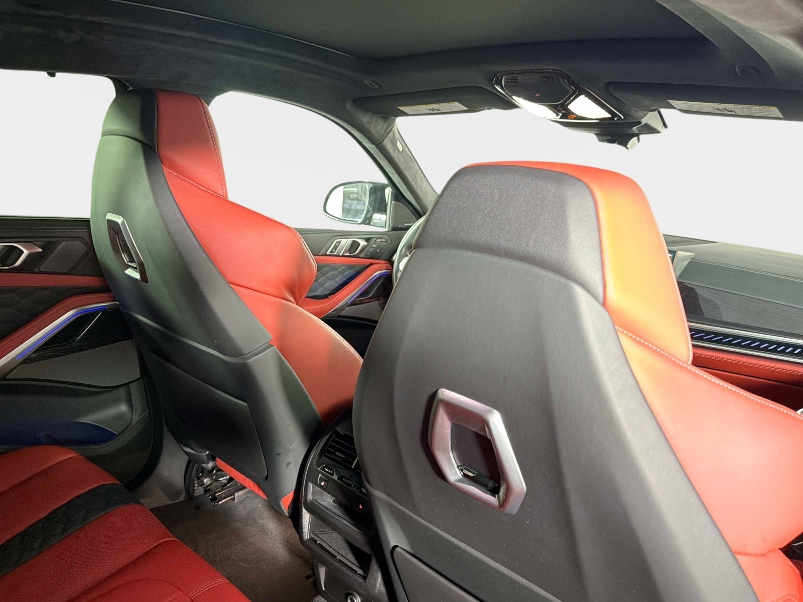 Used 2025 BMW X6 M Competition image 28