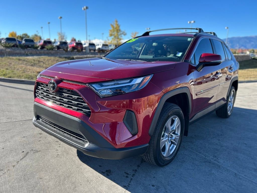 Used 2025 Toyota RAV4 XLE image 3