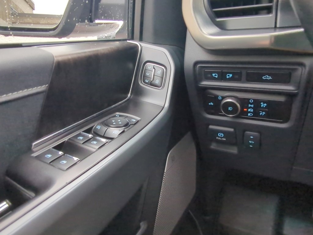 Used 2023 Ford F150 Lariat w/ Equipment Group 502A High image 24