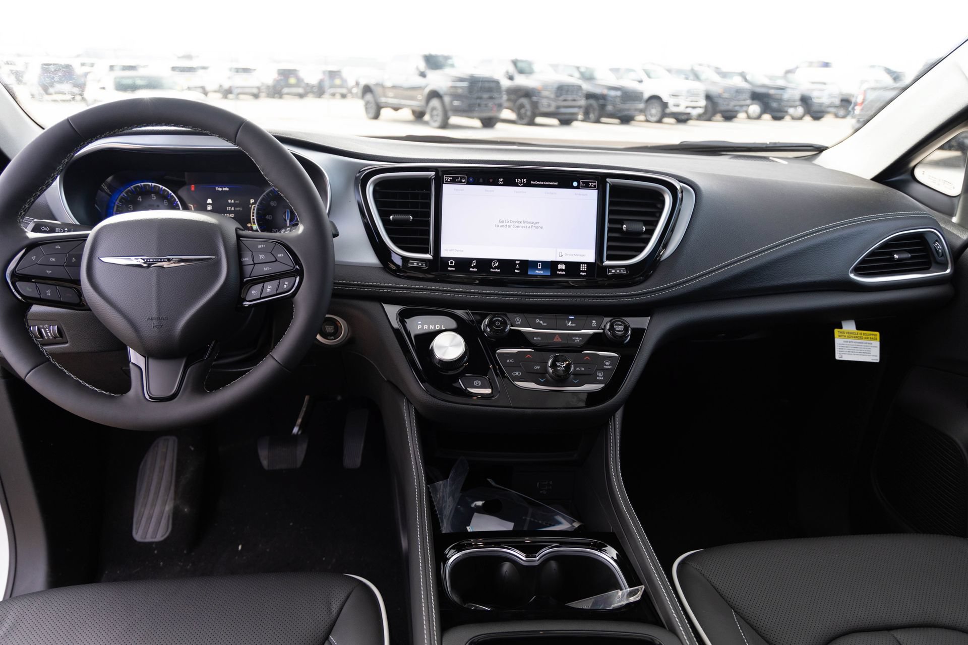New 2026 Chrysler Pacifica Limited w/ S Appearance Package AWD/4WD image 12