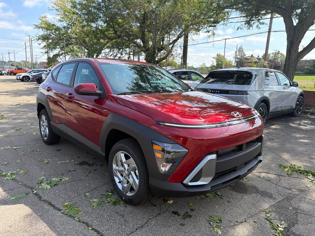 New 2027 Hyundai Kona SE AWD/4WD image 1