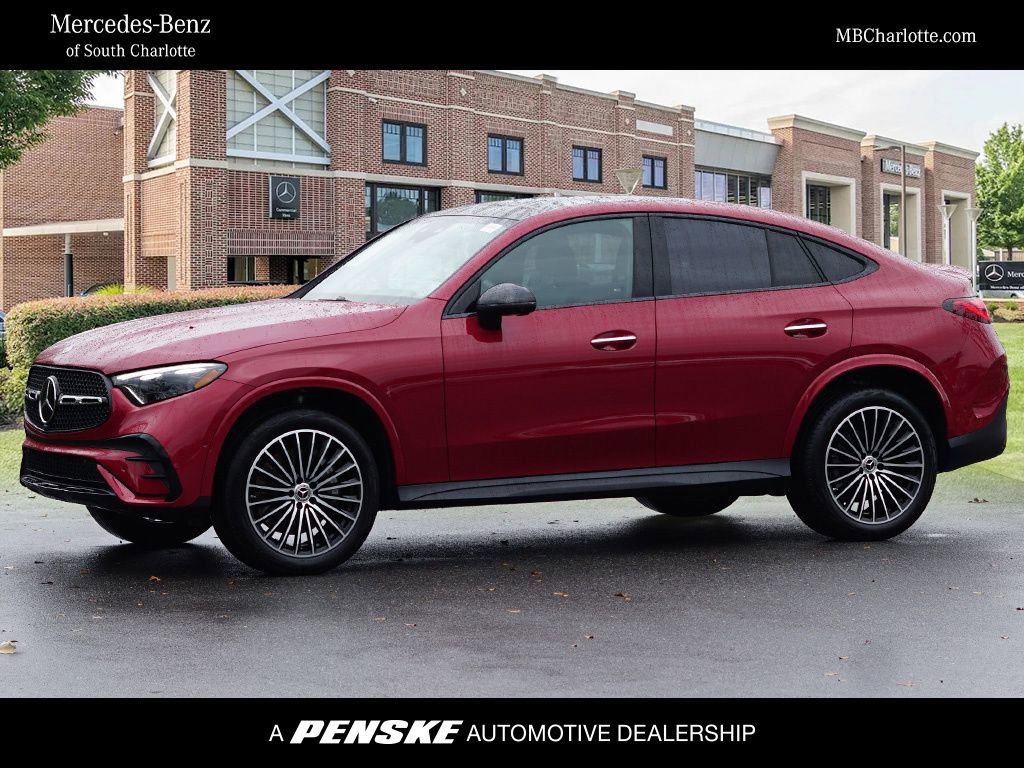 Certified 2025 Mercedes-Benz GLC 300 4MATIC image 1