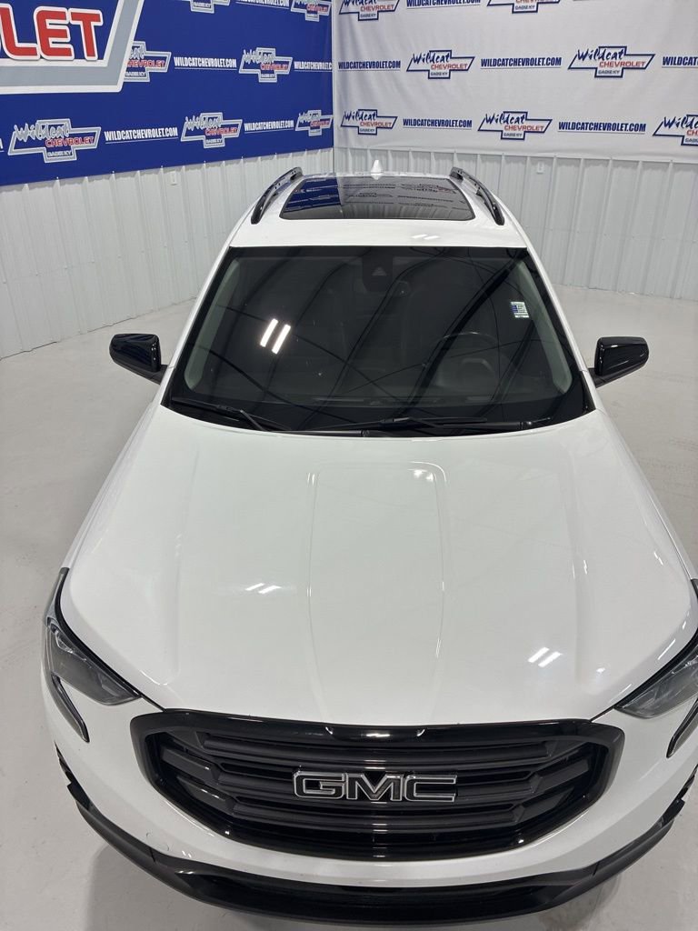 Used 2020 GMC Terrain SLT w/ Preferred Package FWD image 9