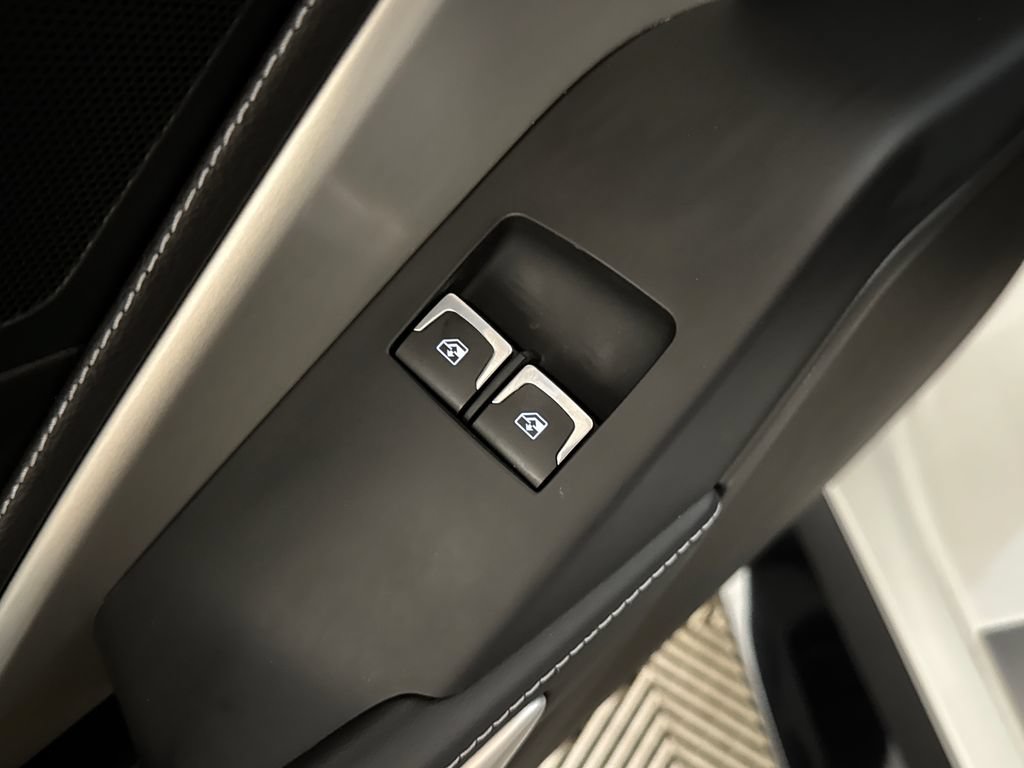 Used 2019 Chevrolet Corvette Z06 RWD image 27