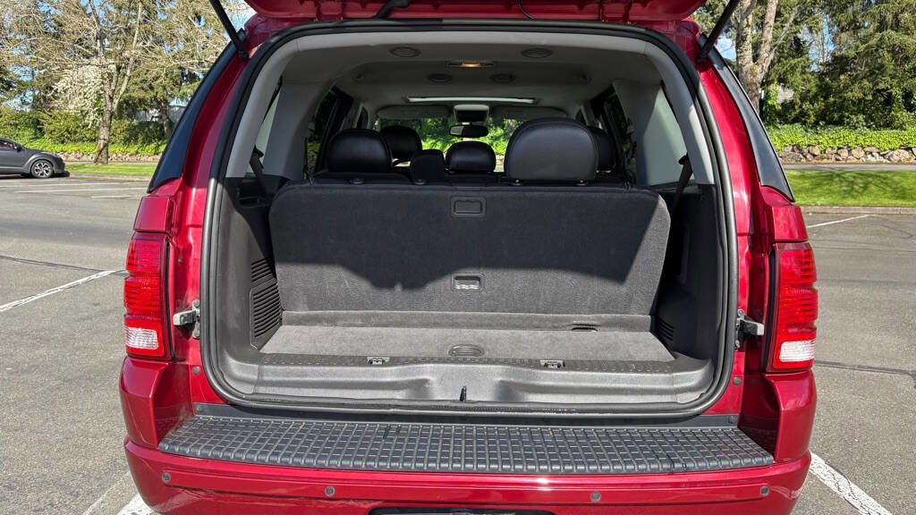 Used 2004 Ford Explorer Limited AWD/4WD image 17