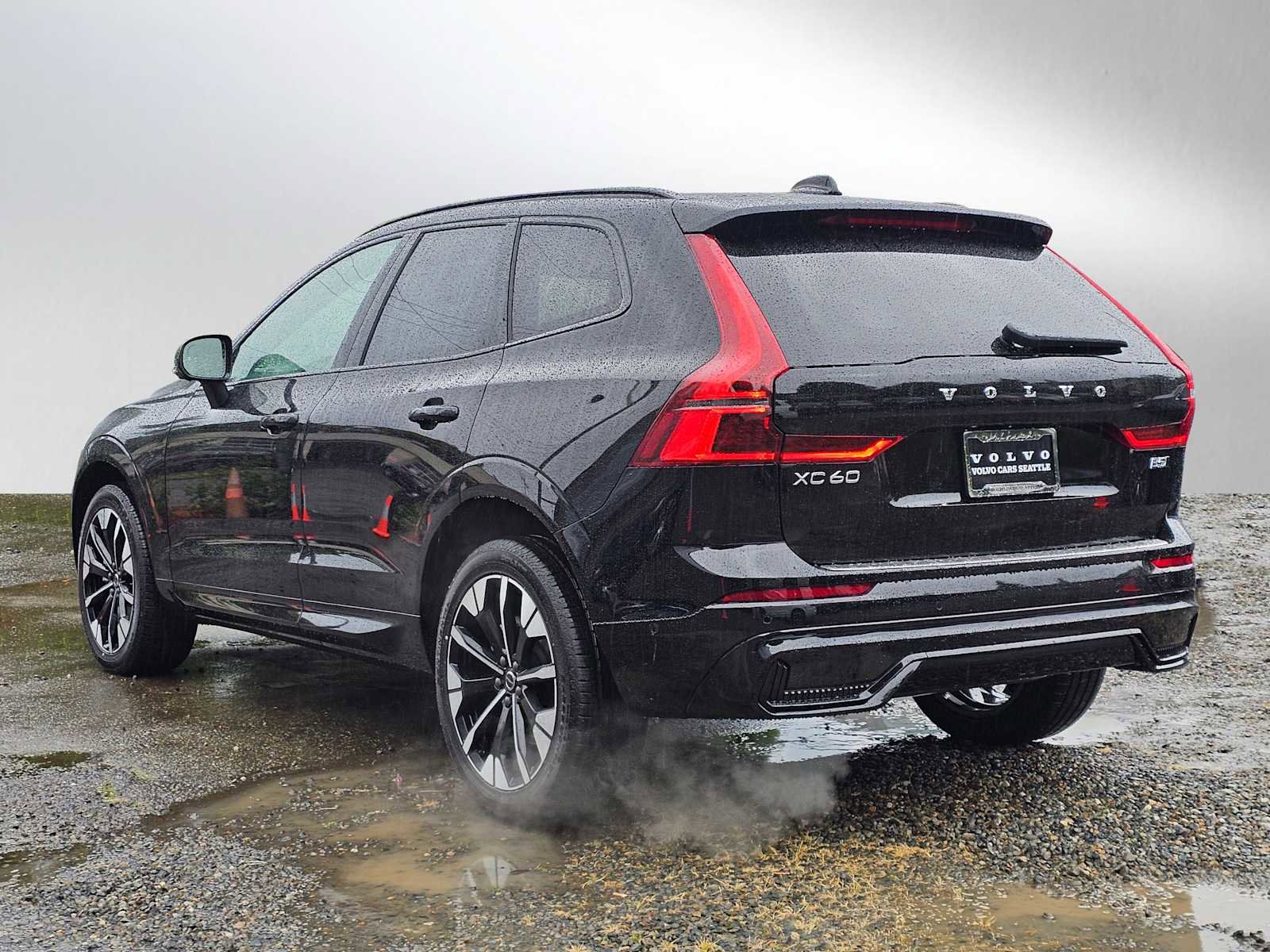 New 2026 Volvo XC60 B5 Ultra w/ Protection Package Premier image 5