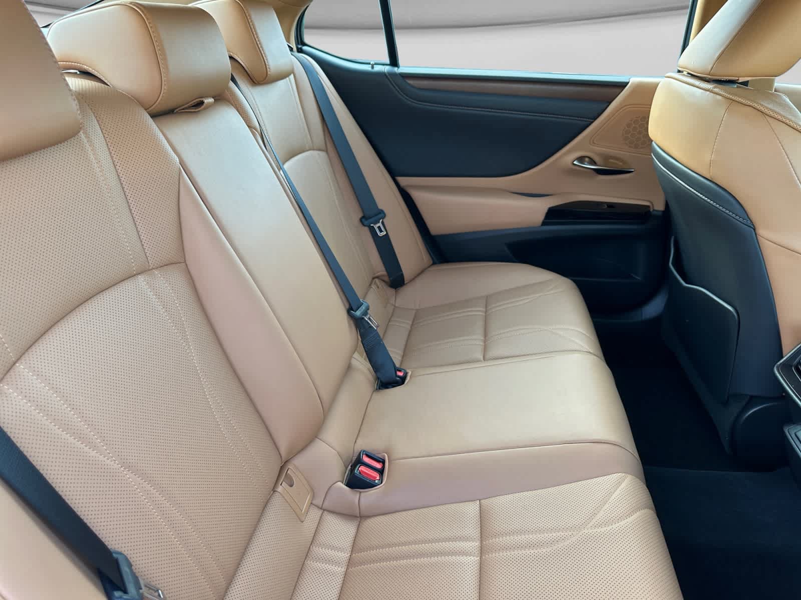 Used 2024 Lexus ES 350 w/ Accessory Package (Z1) FWD image 22