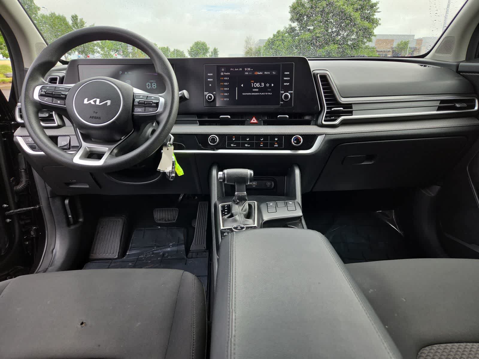Used 2023 Kia Sportage LX AWD/4WD image 18