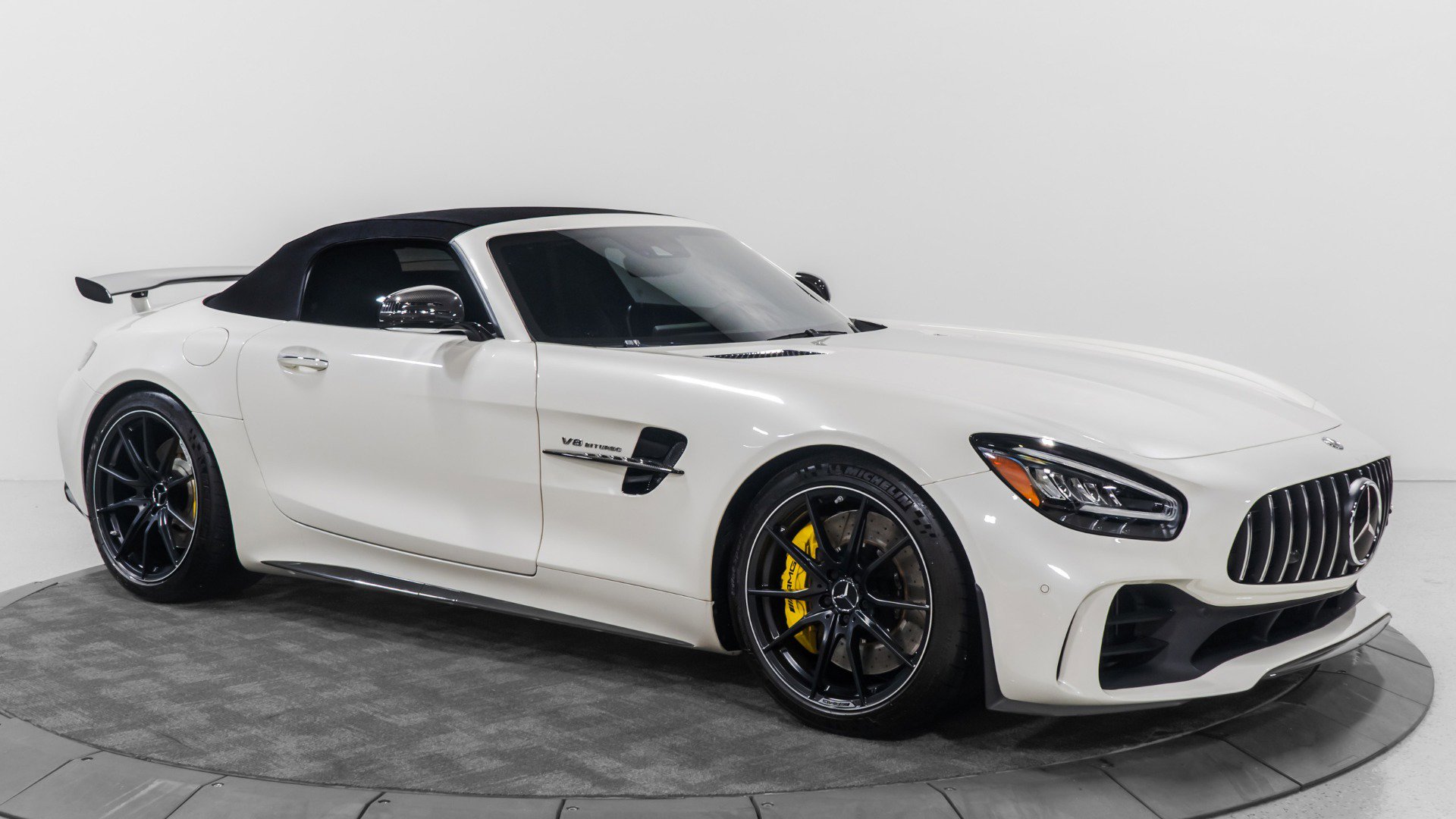 Used 2020 Mercedes-Benz AMG GT R image 21