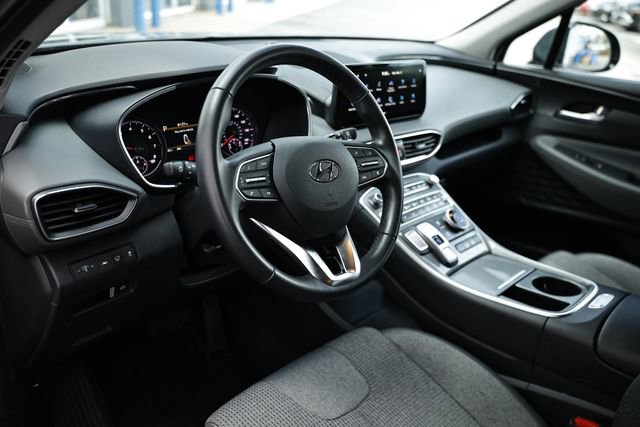 Used 2023 Hyundai Santa Fe SEL w/ Cargo Package image 17