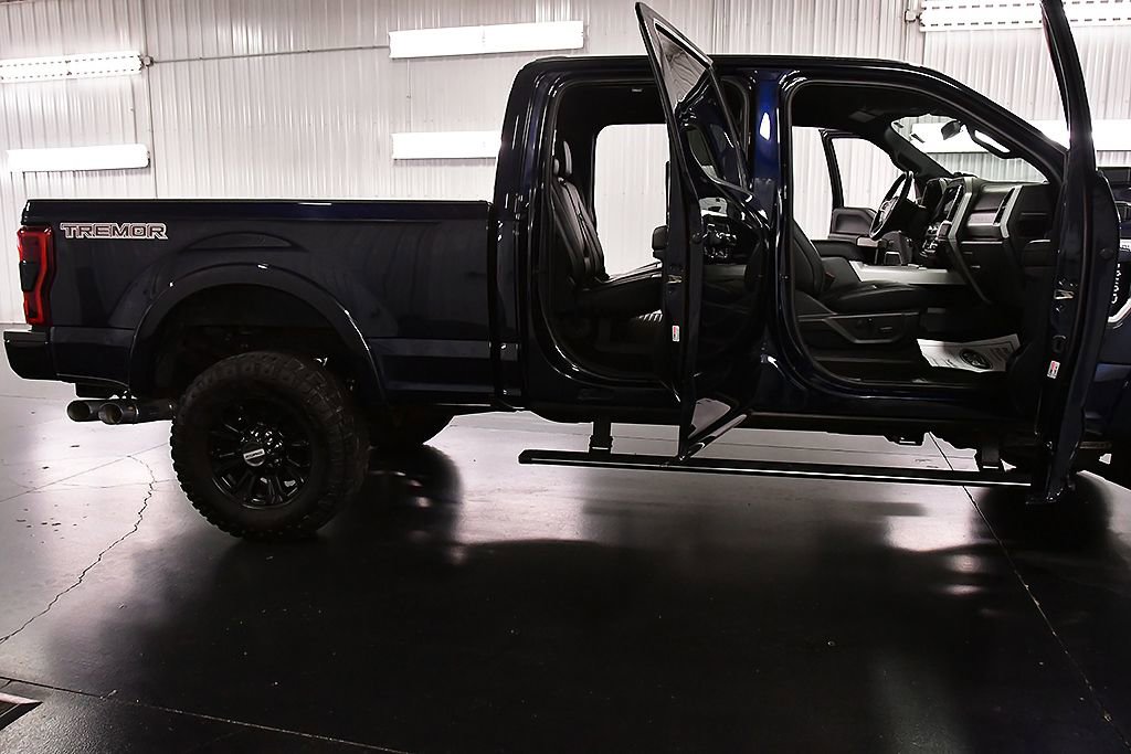 Used 2022 Ford F250 Lariat w/ Tremor Off-Road Package AWD/4WD image 33