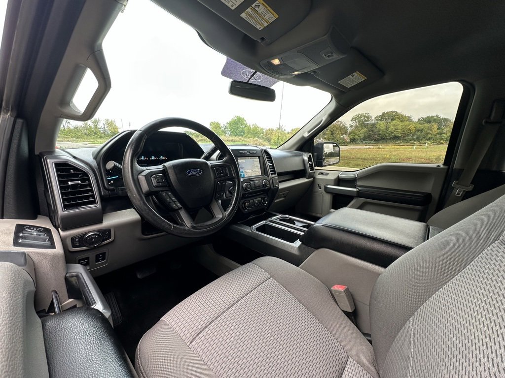Used 2018 Ford F150 XLT w/ Equipment Group 302A Luxury image 15